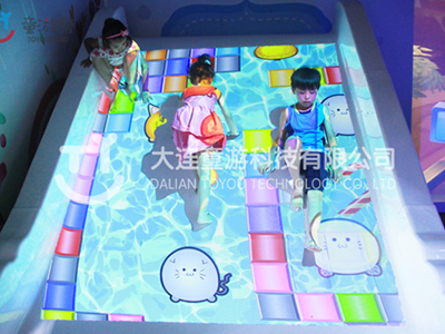 互動滑梯
